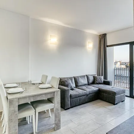 Apartment Giuliano Superior 2 4 Personas *